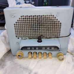 1951 Chevy Deluxe Radio 