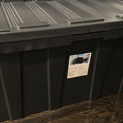 Black Container