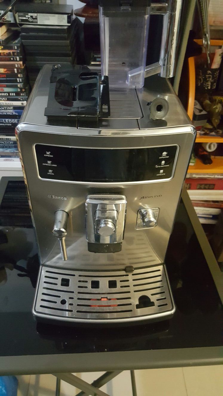 Saeco xelsis evo coffee maker