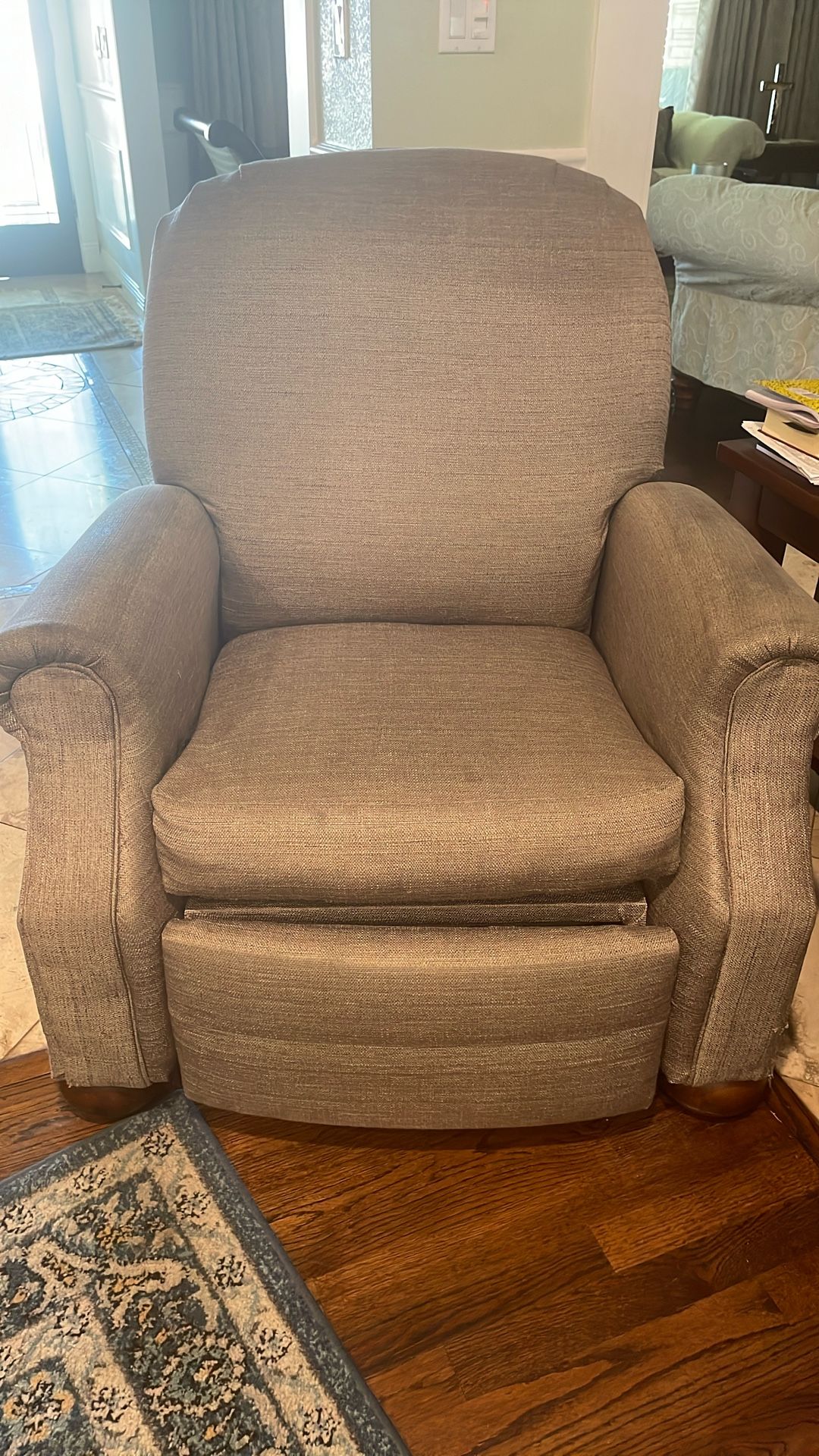 Recliner