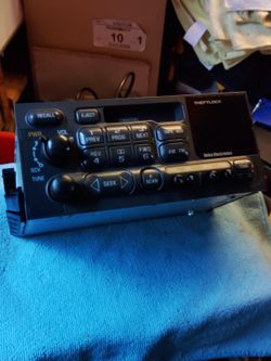 Original Radio For 1999 Chevrolet Suburban
