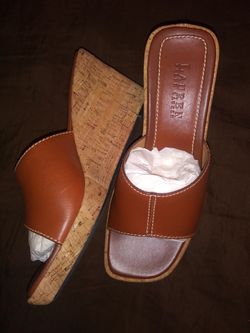 Wedge shoes