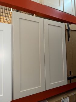 Antique white upper kitchen cabinets 30”w