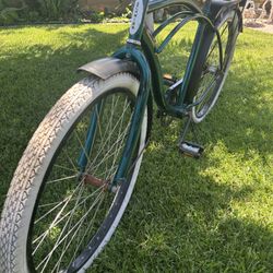 Schwinn Del Mar Beach Cruiser 