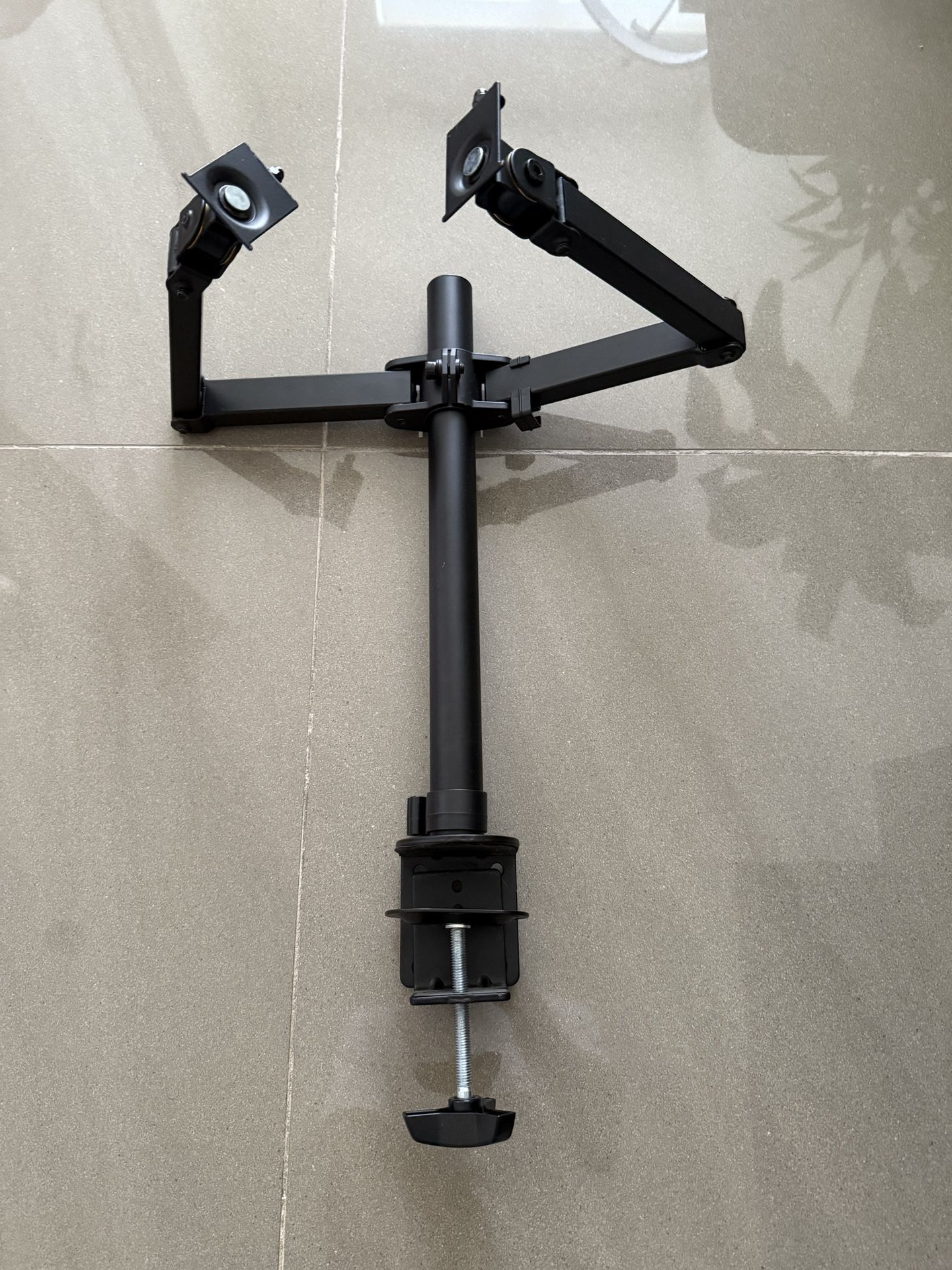 Dual Monitor Arm