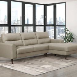 Leather 2-Piece Sectional with Right Chaise(New)