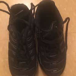 Size 12 kids $25