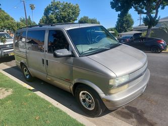 2002 Chevrolet Astro Van