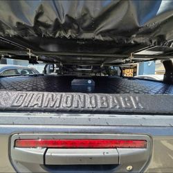 DIAMONDBACK Truck Bed Cover with Front Runner Crossbar for JEEP GLADIATOR
