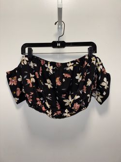 Black Floral Off-the-Shoulder Crop Top and Shorts Set