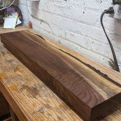 Walnut Slabs / Live Edge / Cutting Boards
