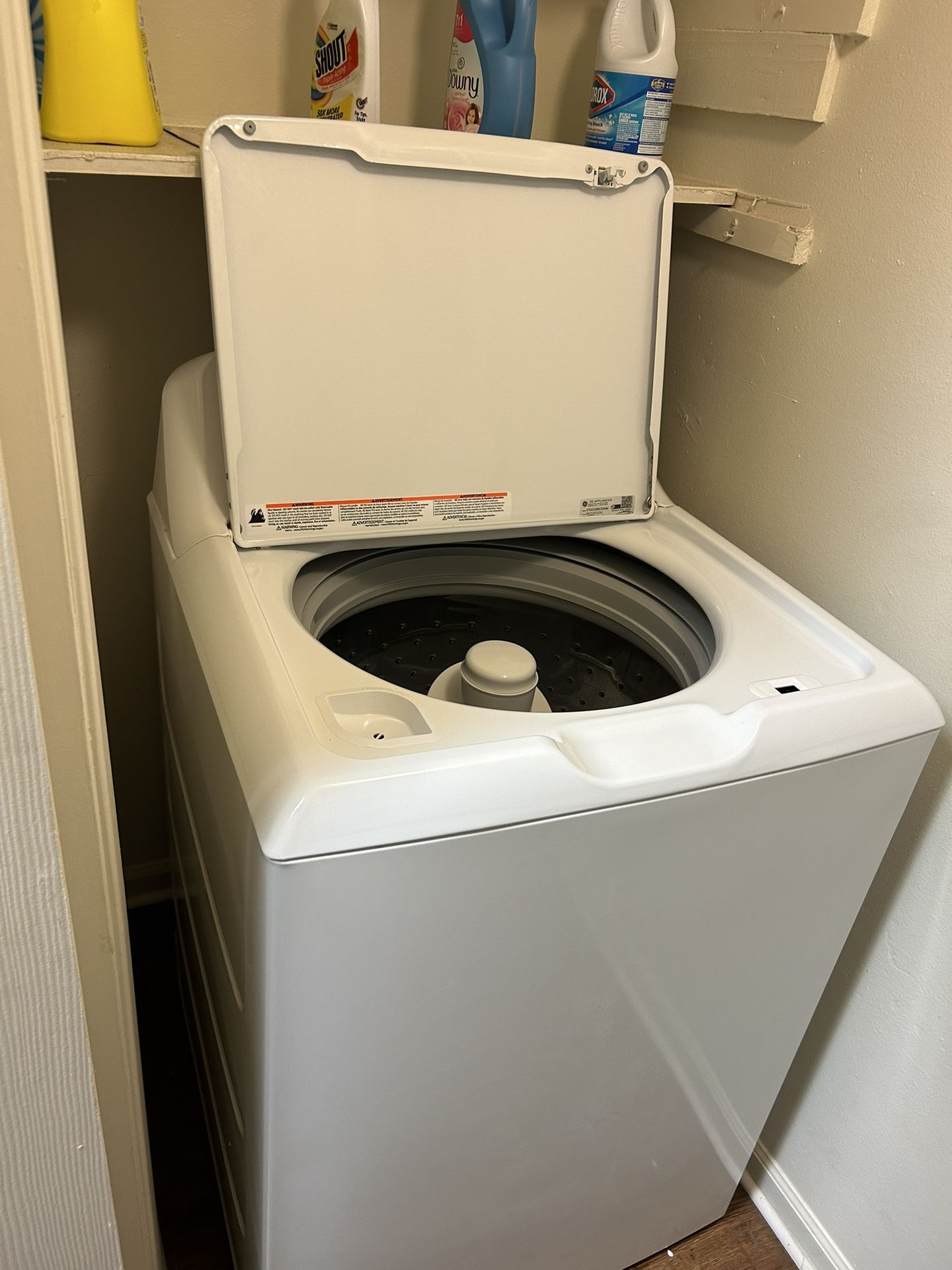 GE Top loading 27inch Washer with Agitator & Dryer