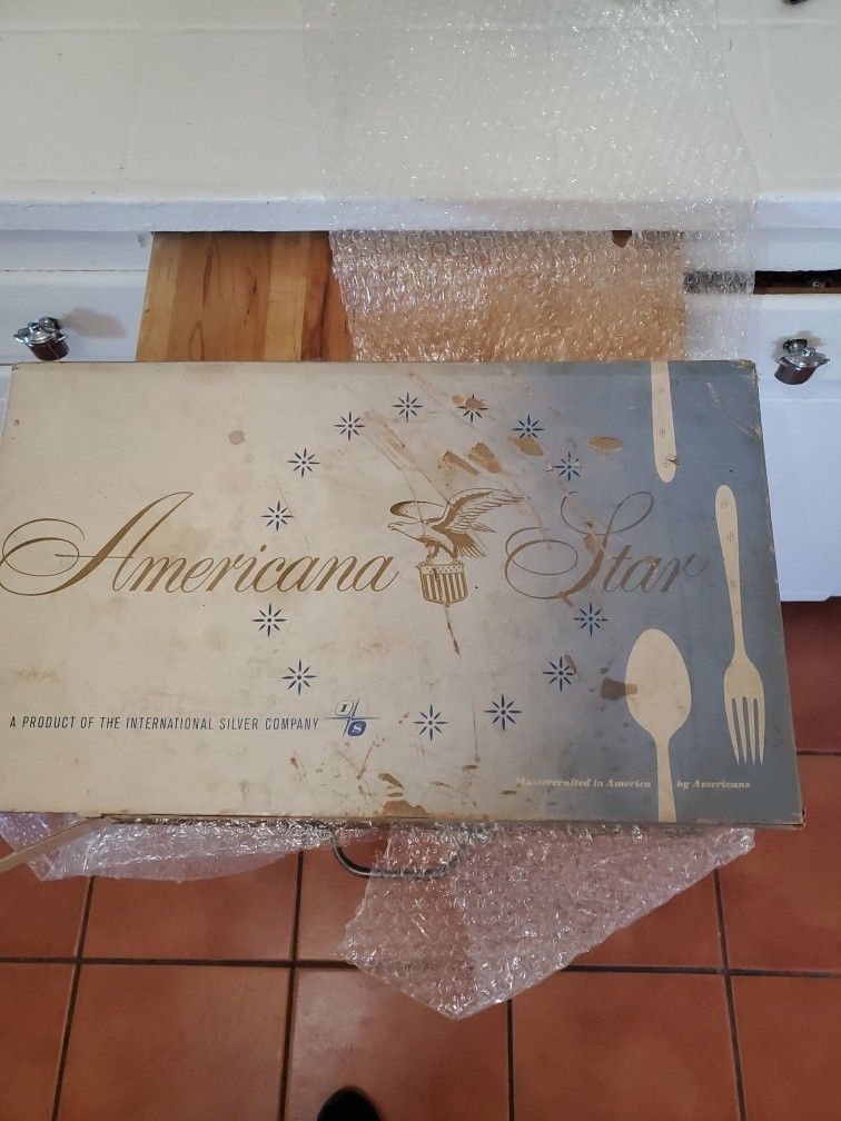 NOS Vintage Starburst Silverware (For 8)