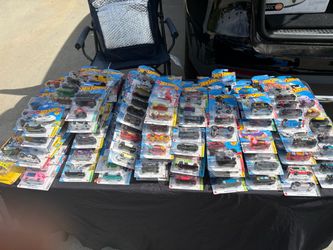 Hot Wheels Die-Cast Cars Lot – 50+ Packs