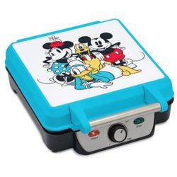 Mickey And Friends 4-Slice Waffle Maker New In Box