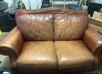 Sofa and recliner set, need gone ASAP