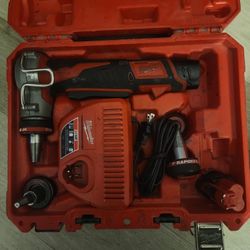 Milwaukee Pex Tool