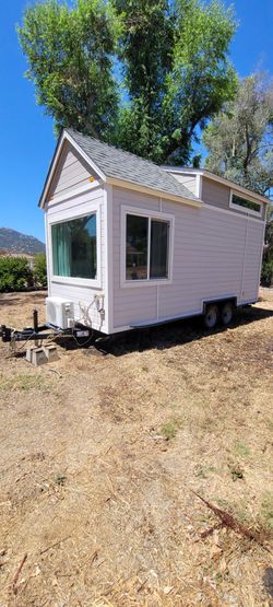 DISCOUNTED TINY HOUSE ON WHEELS IDEAL FOR ADU GUEST HOUSE OR RENTAL UNIT IN STOCK READY TO SHIP