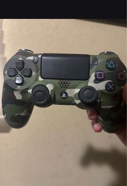 PS4 controller