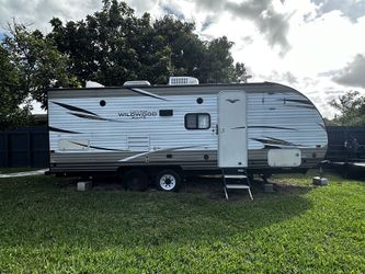 RV FOR SALE PICK UP IN MIAMI