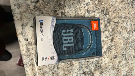 JBL clip 4 Bluetooth speaker