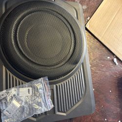 Car Subwoofer 600w Ultra Thin 10 Inches $70