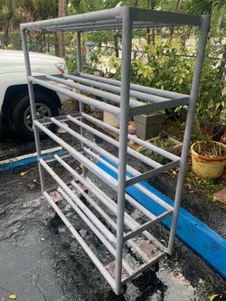 Heavy duty metal rolling shelf
