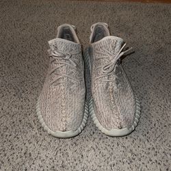 Yeezy Boost 350 Moonrock Size 12.5