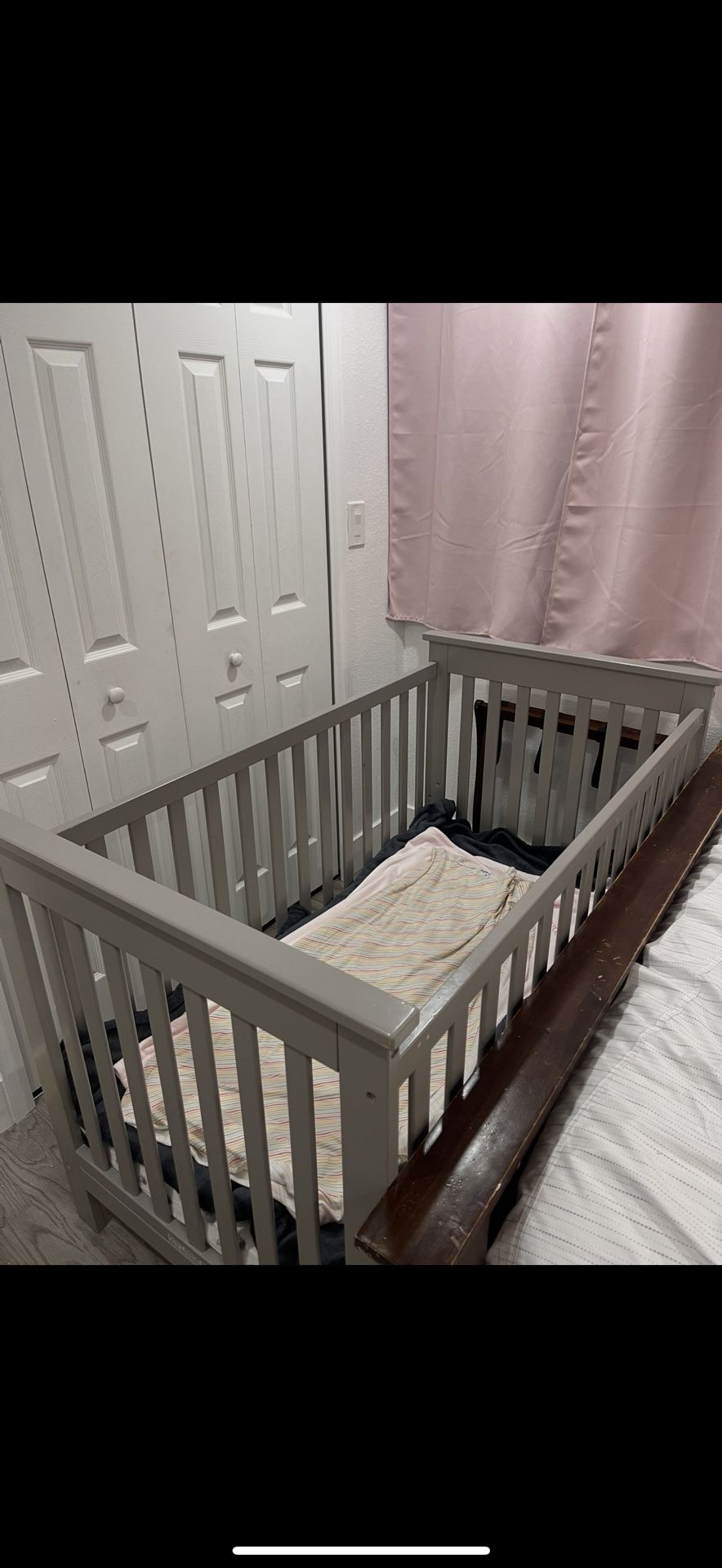 Baby Crib With Mattress