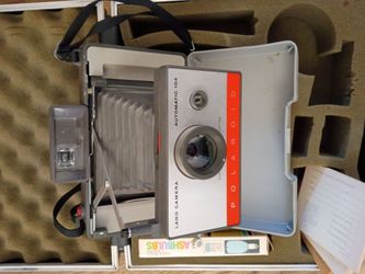 Vintage  POLOROID 104 LAND CAMERA