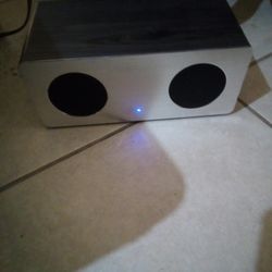 Vivitar Bluetooth Speaker