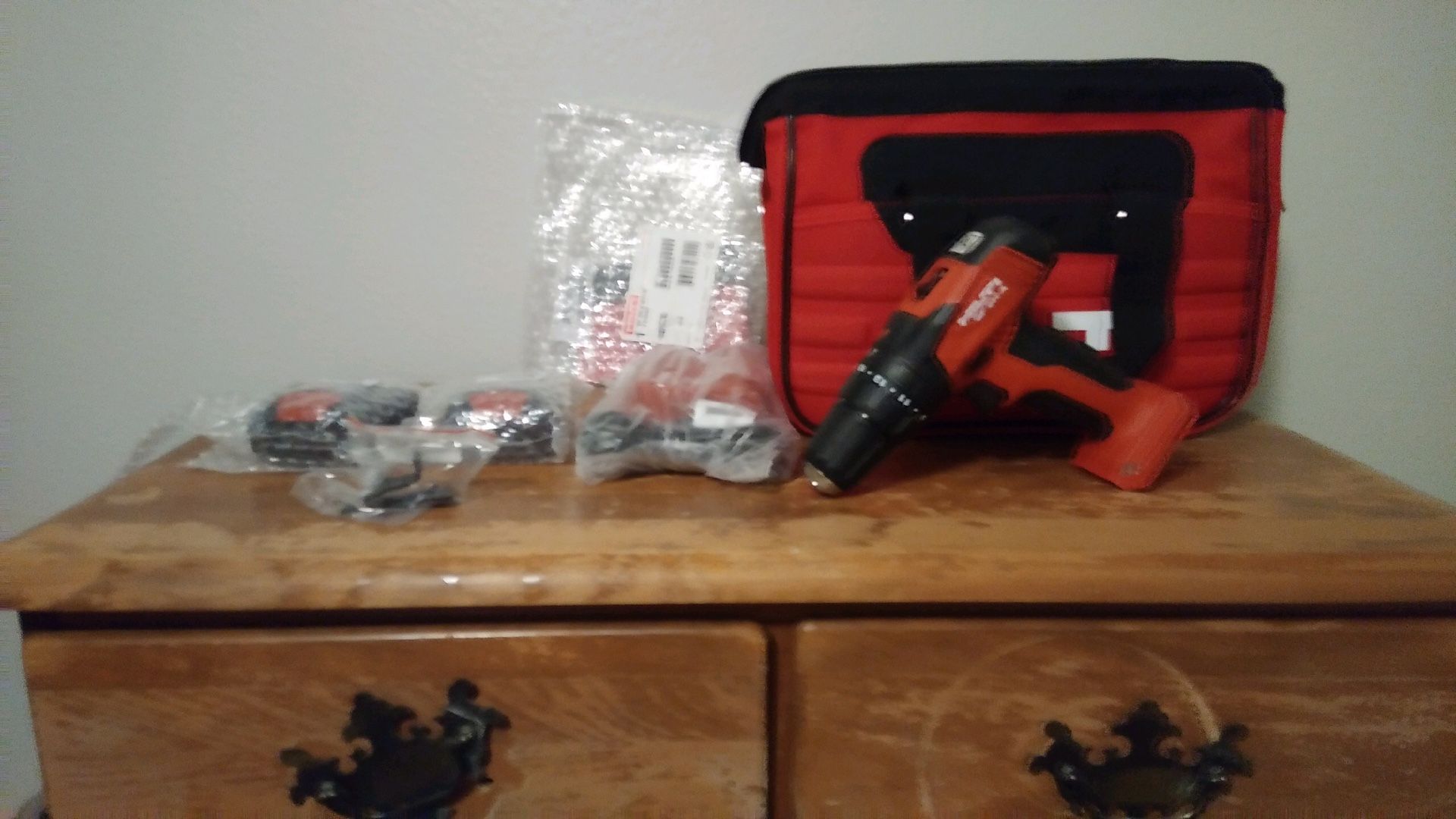 Hilti 12 v drill 2 batteries charger and bag