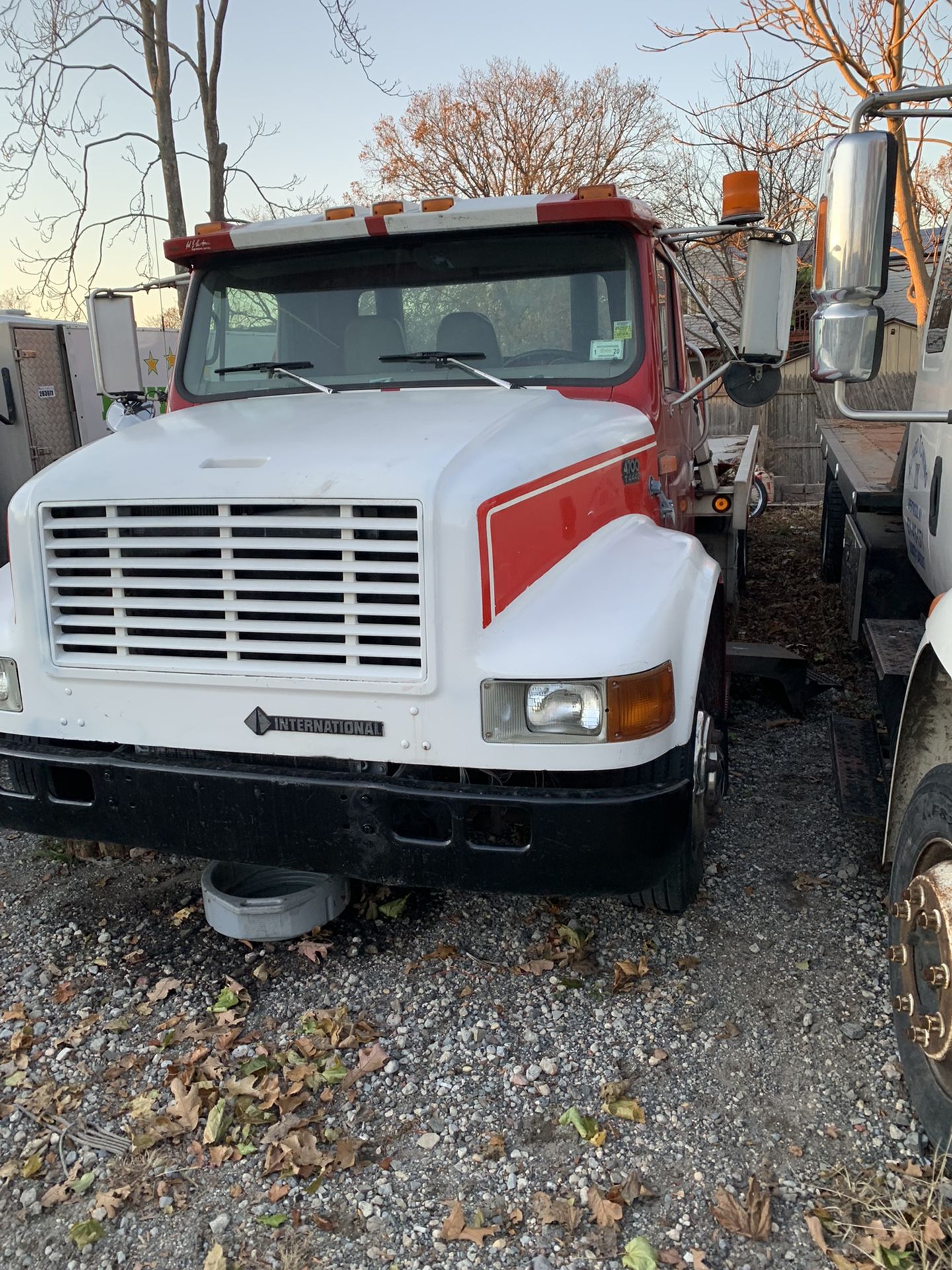 International flatbed tow truck