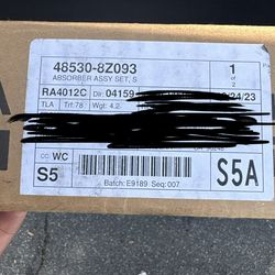 RAV4 19-25 Rear shocks