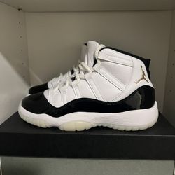 Jordan 11 DMP 