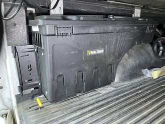 Ram 1500 Bed Mounted Tool Box