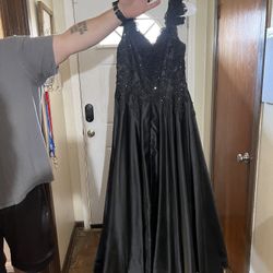 Black Prom Dress