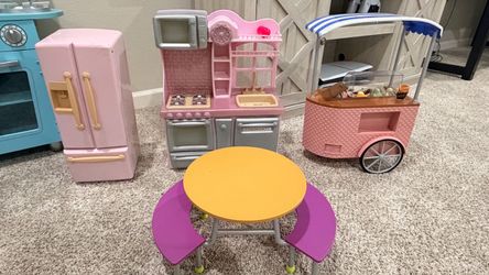=== Girls Our Generation Kitchen set and Ice Cream Cart ===