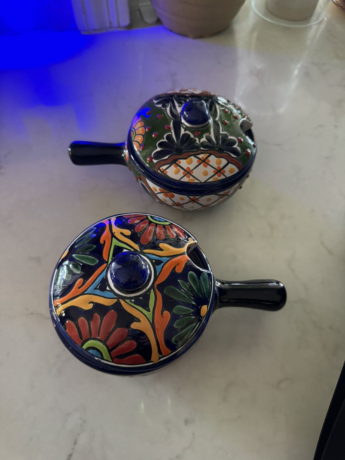 Set Of Two (2) Salsa Serving Bowls With Lids