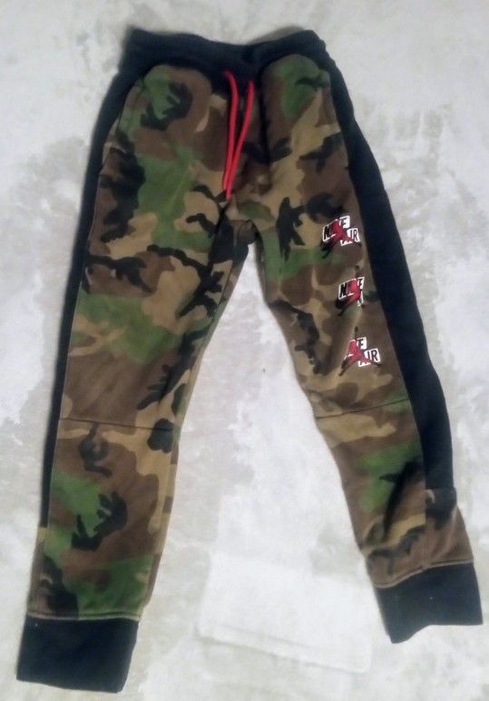 Jordan Camo Pants Size Medium