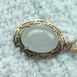 14 KT Gold With Real Opal Pendent Asking $200