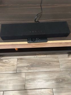 Vizio soundbar w/ remote