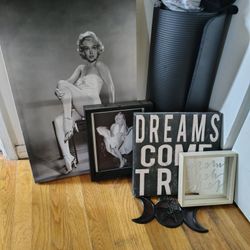 Marilyn Monroe Canvas And 3D Picture, And Other Various Items