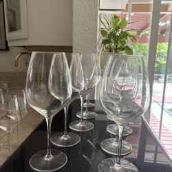 Wine Glasses 8 + 2 Martini Glasses