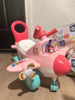 Minnie Mouse Ride On Play Plane