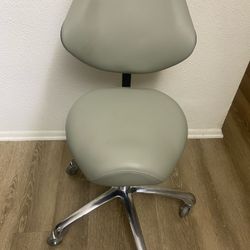 Saddle Stool Chair