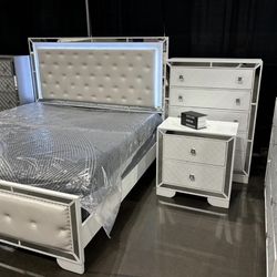 Modern NEW LED Light Bed Set - Dresser - Nightstand - AVAILABLE DELIVERY NOW - No Credit Needed - Payment Plans Available