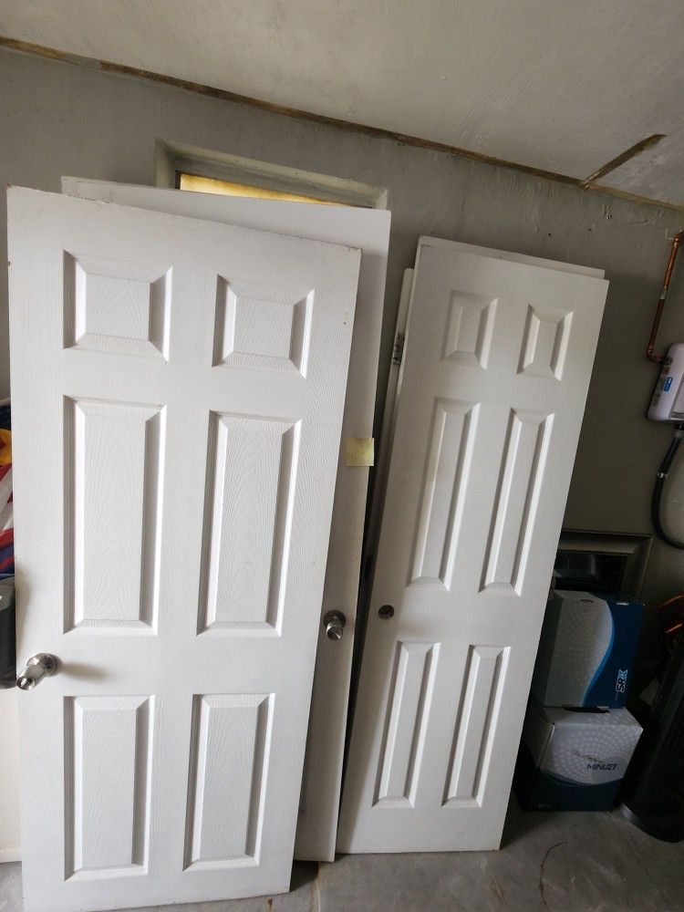 Puerta De Uso En Buenas Condiciones