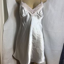 Intimate Wear Size S  $5