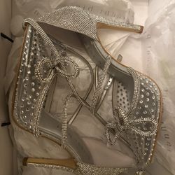 Silver Gianni Bini Heels
